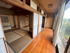 LINE_ALBUM_今泉町中古住宅　R8.7.17_260717_10